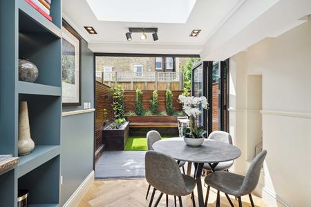 Broughton Road, SW6, London - Photo 2