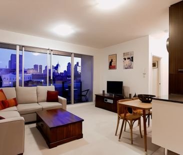 2 Bed, 1 Bath - Photo 3