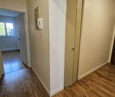 Location Appartement 2 pièces 42m² FONTAINEBLEAU 77300 - Photo 2
