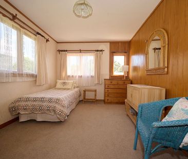 Fully Furnished Character Home - Photo 6