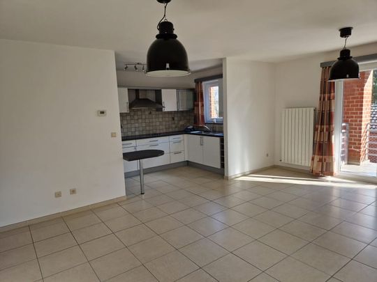 Appartement te huur - Photo 1