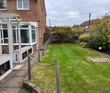 Longfield Avenue, Heald Green, SK8 - Photo 5