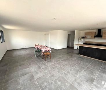 LOCATION MAISON INDIVIDUELLE - CHATEAUBOURG - Photo 1