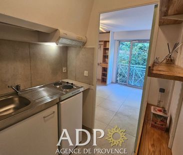 Location Appartement 1 pièce 22m² MANDELIEU LA NAPOULE 06210 - Photo 3