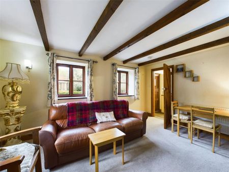 1 bedroom parking to rent - Photo 5