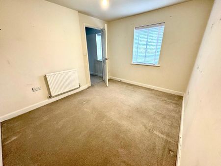 4 bedroom detached house to rent - Photo 4
