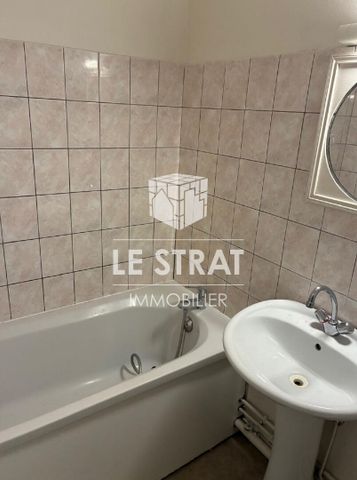 Location Appartement 1 pièce 32m² - Photo 2