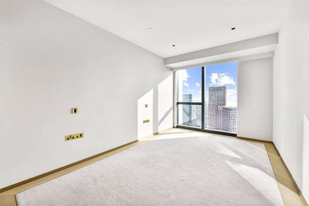 A modern two bedroom apartment on the 27th floor - Photo 2