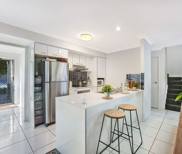 LOOK NO FURTHER - YOUR NEXT RENTAL - Photo 6