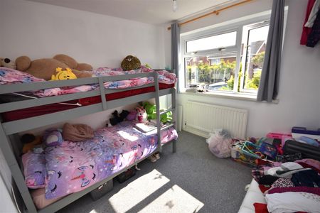 Kestrel Close, Saughall Massie - Photo 4