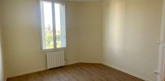 Location Appartement 3 pièces 52m² - Photo 2
