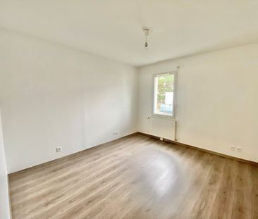 A LOUER - COUERON BOURG - Appartement 3 pièces RECENT de 66.02 m² - Photo 4