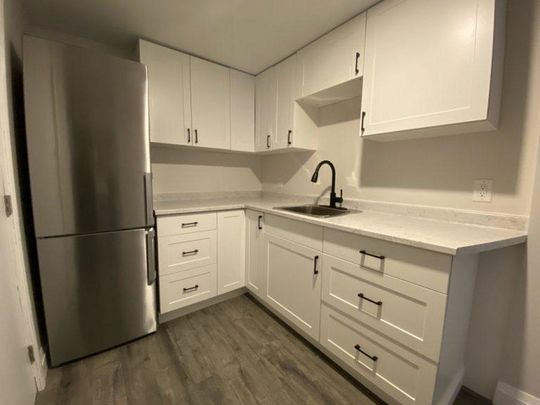 76 Durham St - Unit 6, 1 bed, 1 bath GET ONE MONTH FREE! - Photo 1