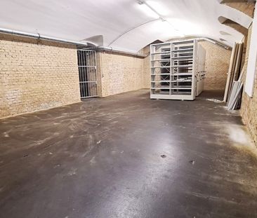 ESSLINGGASSE, BÖRSE-NÄHE, 85 m2 Lagerraum, Stromanschluss, Belüftun... - Photo 6