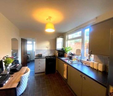 Westcliff On Sea, SS0 - Photo 6