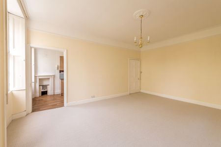 1 Bed Flat, Caledonia Place, BS8 - Photo 4