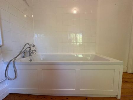 Ashcombe, Dawlish - Photo 5