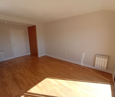 Ático de alquiler en Calle Jazmines, 22, Los Valles - Photo 3