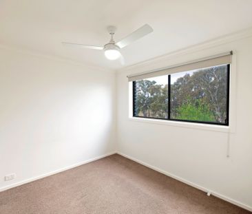 Well located Modern 3 Bedroom Townhouse - Photo 6