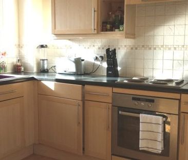 Windermere Avenue, Purfleet, Property for rent - Photo 4