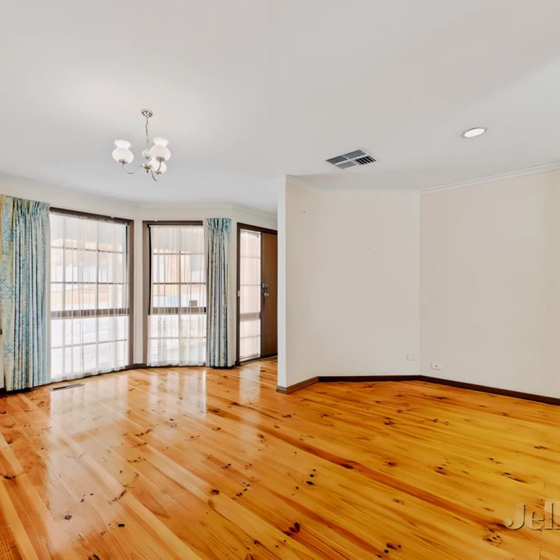 2 Bed, 1 Bath - Photo 1