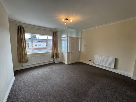 3 bedroom terraced house to rent - Photo 3