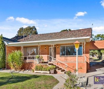 Convenient Living in the Heart of Flora Hill - Photo 3