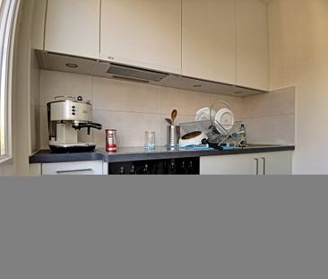 Appartement de 2 pièces au dernier étage - Foto 1