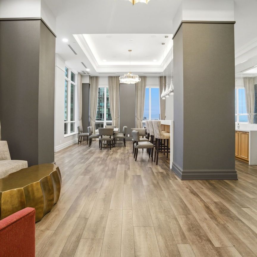 For Lease - 36 Elm Drive Unit# 609, Mississauga, Ontario - Photo 1