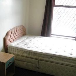 2 Bed - Kirkburn Place, University, Bd7 - Photo 1