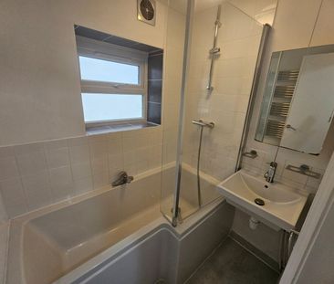 3 Bed Flat, Coldharbour Lane, SE5 - Photo 5