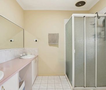 POPULAR BELLBRIDGE ESTATE! - Photo 5