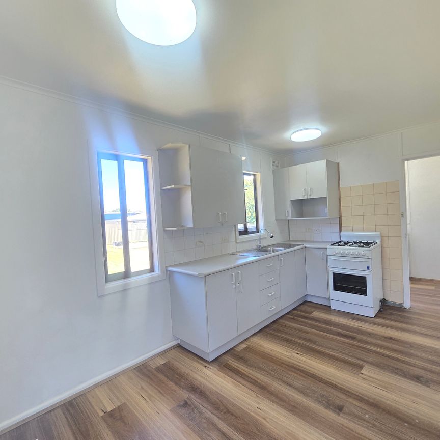 15 Heckenberg Avenue, Sadleir NSW 2168 - House For Rent | Domain - Photo 1