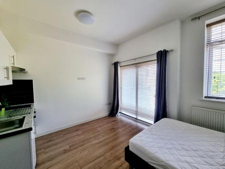 Studio to rent - Photo 5