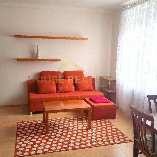 Pekný veľký 1 izbový byt, Páričkova ulica, Bratislava II. Ružinov - Photo 1