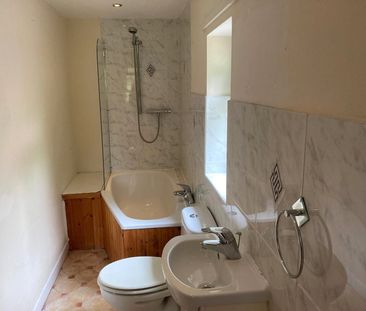 33 Broadstone - Photo 6