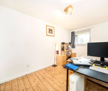 3 bedroom maisonette to rent - Photo 2