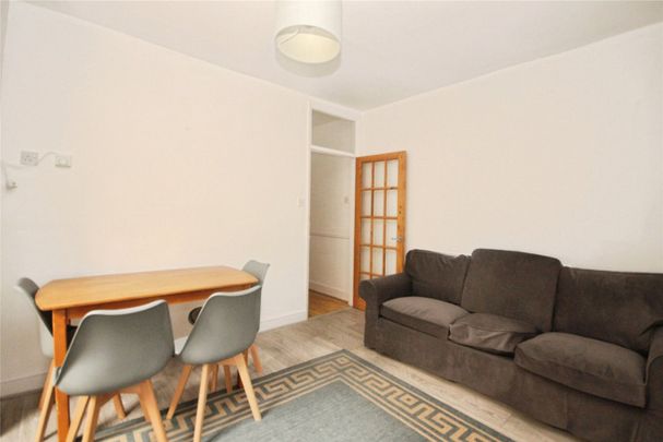 Telford Avenue, London, SW2 4XQ - Photo 1