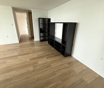 For Lease - 18 Knightsbridge Road Unit# 707, Brampton, Ontario - Photo 4