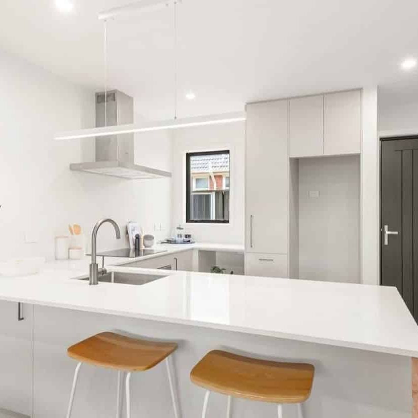 Brand new stylish house with great location - Photo 1