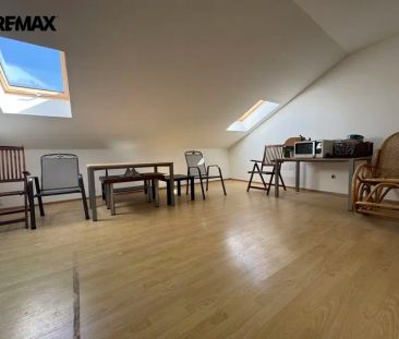 Dokonalé studentské bydlení kousek od Prahy - Fotografie 2