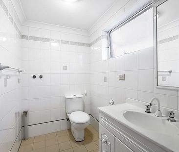 Conveniently Located 1 Bedroom Apartment - Photo 1