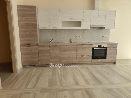 Központ, Tolna, 7100, Szekszárd - Fotó 4