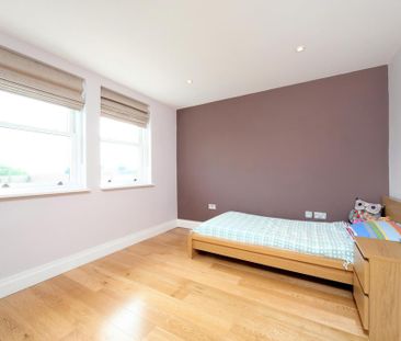 4 bedroom townhouse to rent - Photo 6