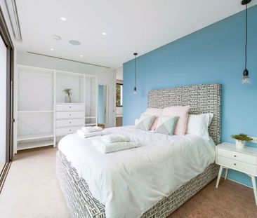 7 bedroom luxury Villa for rent in Estepona, Spain - Photo 6