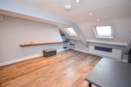 Apartment to rent in Westgate Road, Newcastle City Centre, NE4 - Photo 4