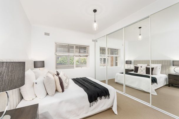 Lifestyle opportunity In A Beachside Apartment - Photo 1