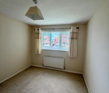 2 bedroom bungalow to rent - Photo 2