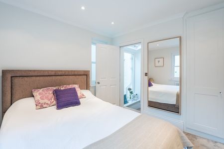 1 Bed Terraced House, Grosvenor Road, SW1V - Photo 3