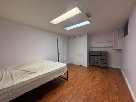 For Lease - 33 Patina Drive Unit# Lower, Toronto, Ontario - Photo 2
